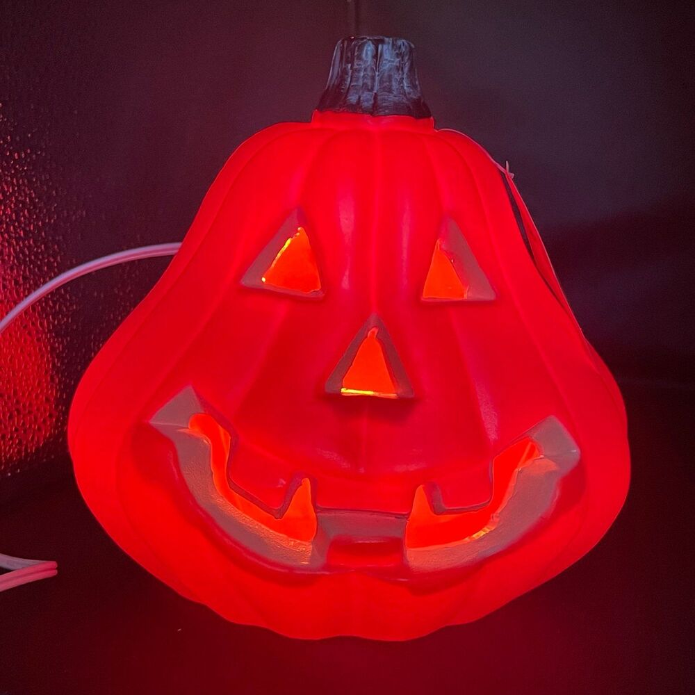 New Light Up Jack O Lantern Pumpkin Halloween Blow Mold Lamp 7.5"
